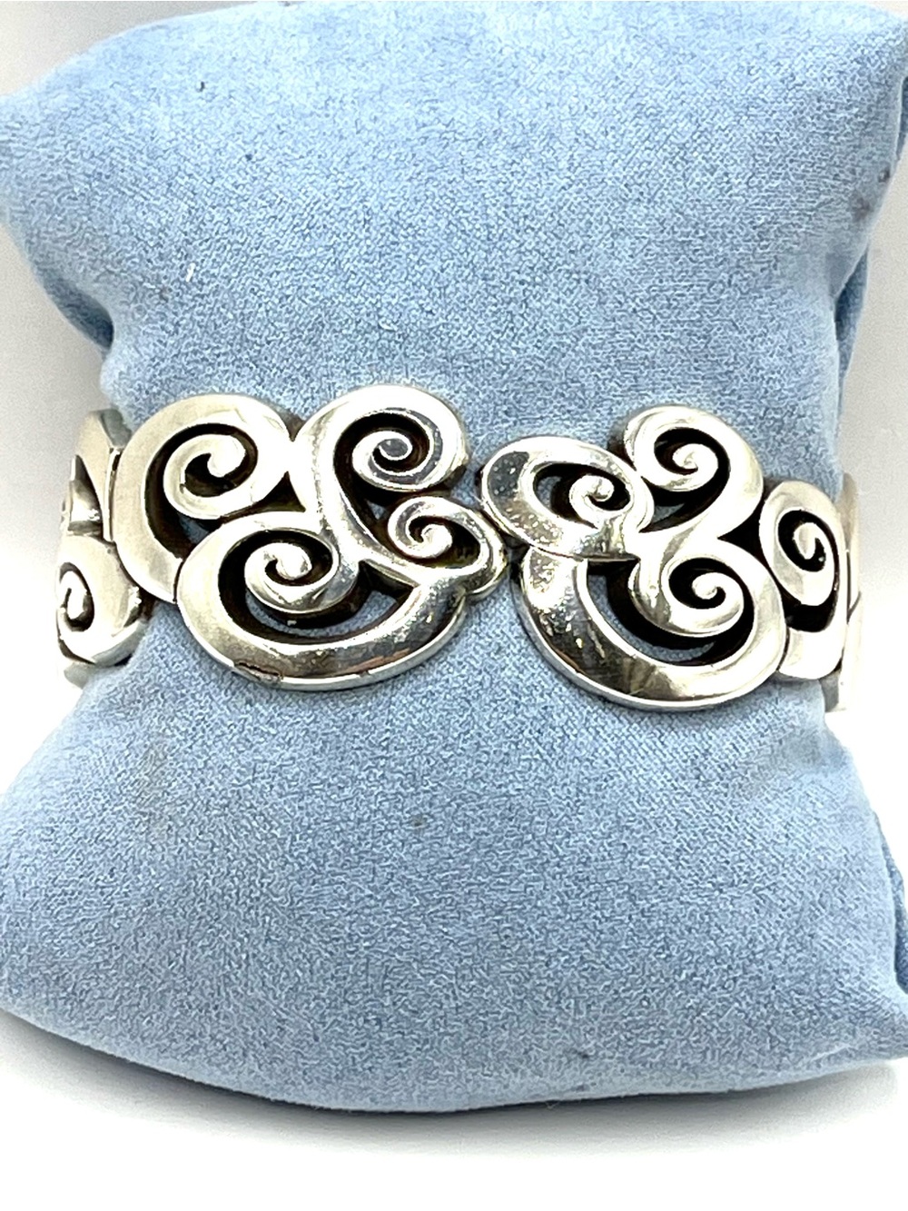 Brighton Mingle Scrolled Hinge Bangle Retired Wide 1”  Silver Plated Statement